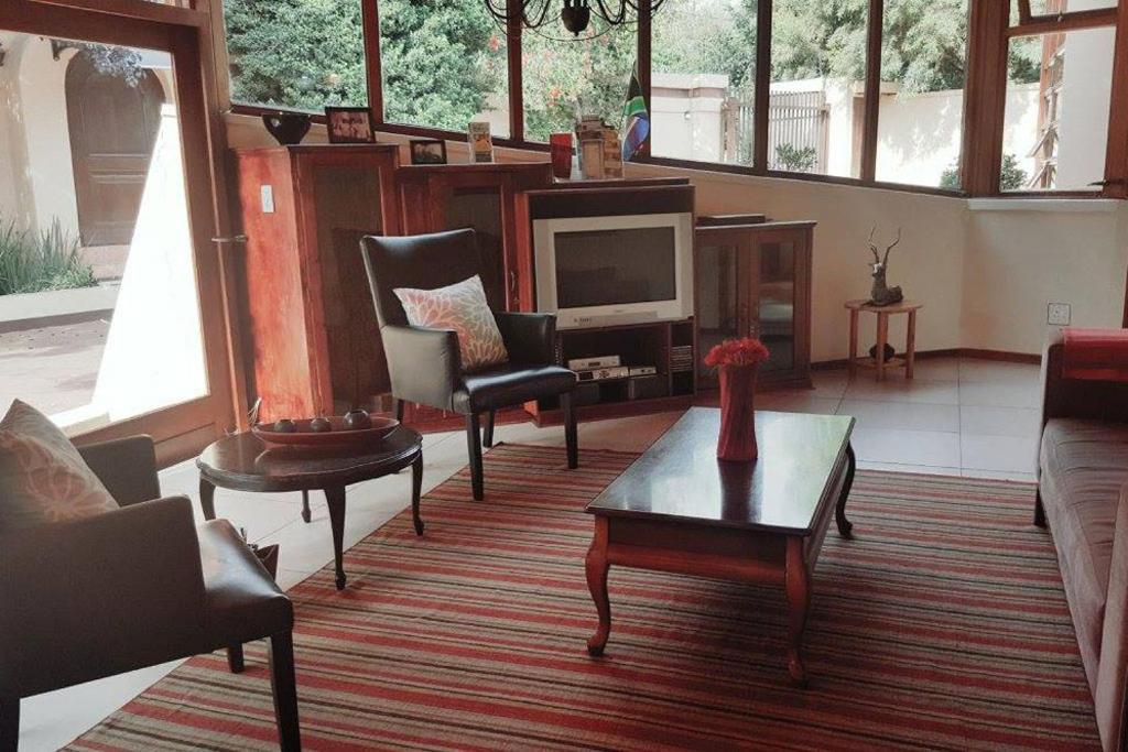 Somona Guest House Johannesbourg Extérieur photo