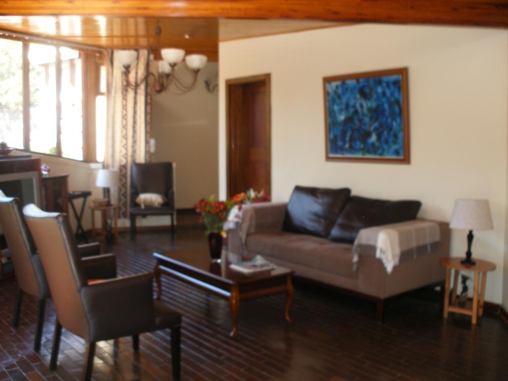 Somona Guest House Johannesbourg Extérieur photo